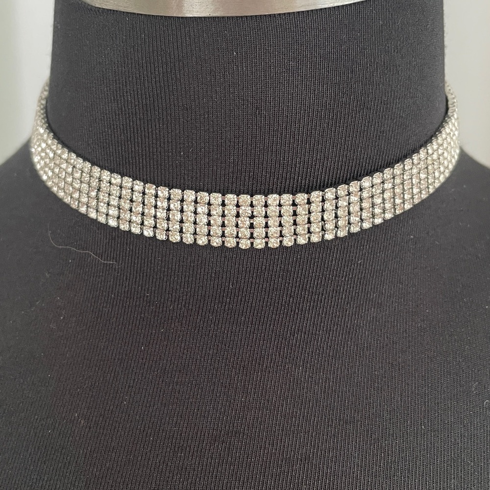 Elegant Silver Rhinestone Choker Necklace 12” with 3” extender